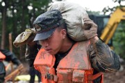 攻略河堤战士装备，助你成为无敌战神（河堤战士装备选择秘籍）